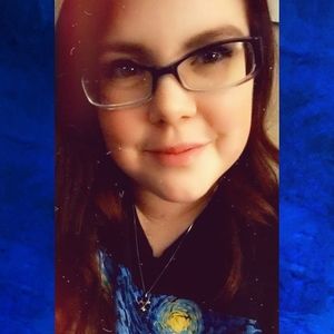 Meet your Posher, Jerilyn